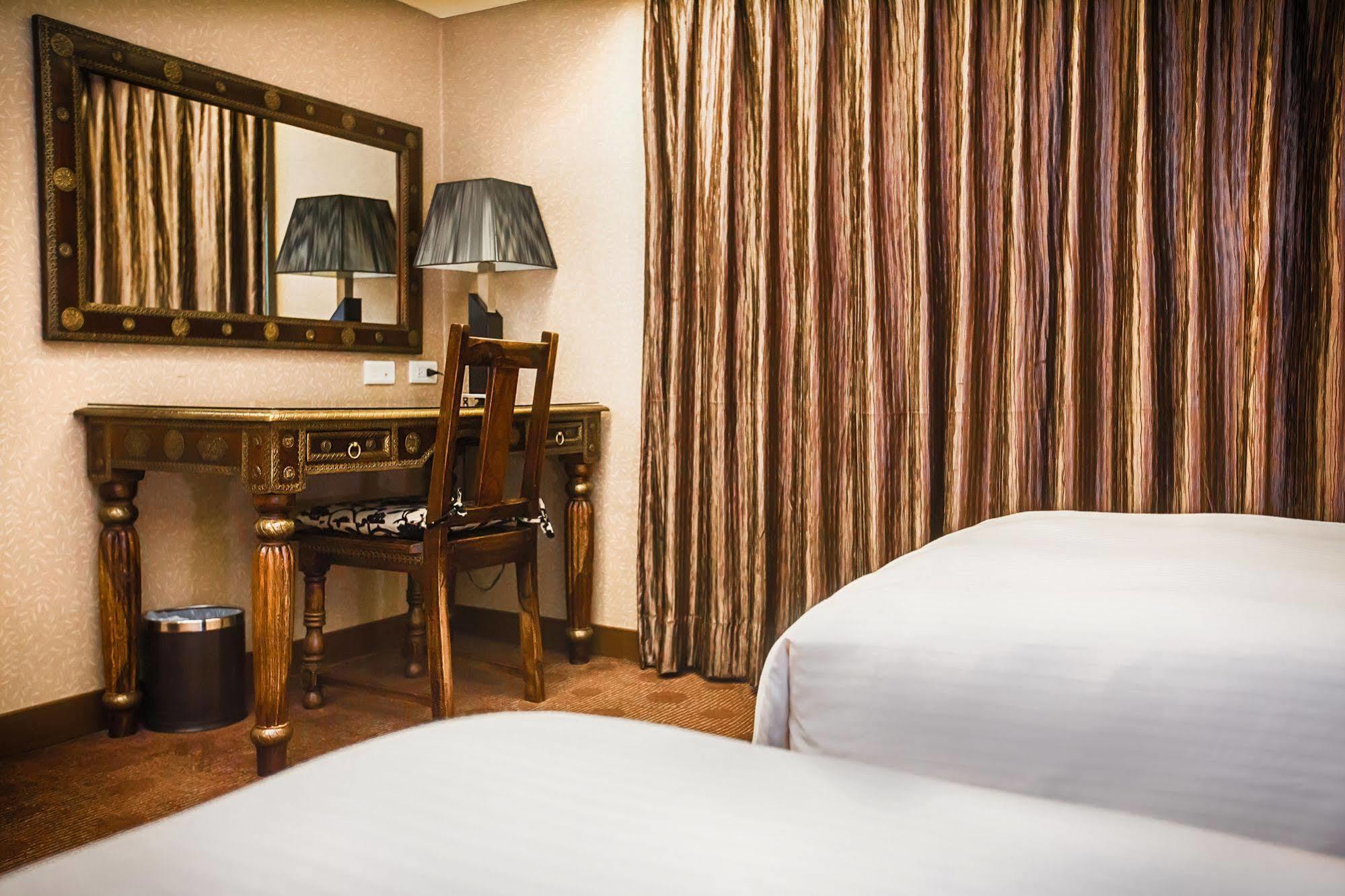 Cai She Hotel Taipei Extérieur photo